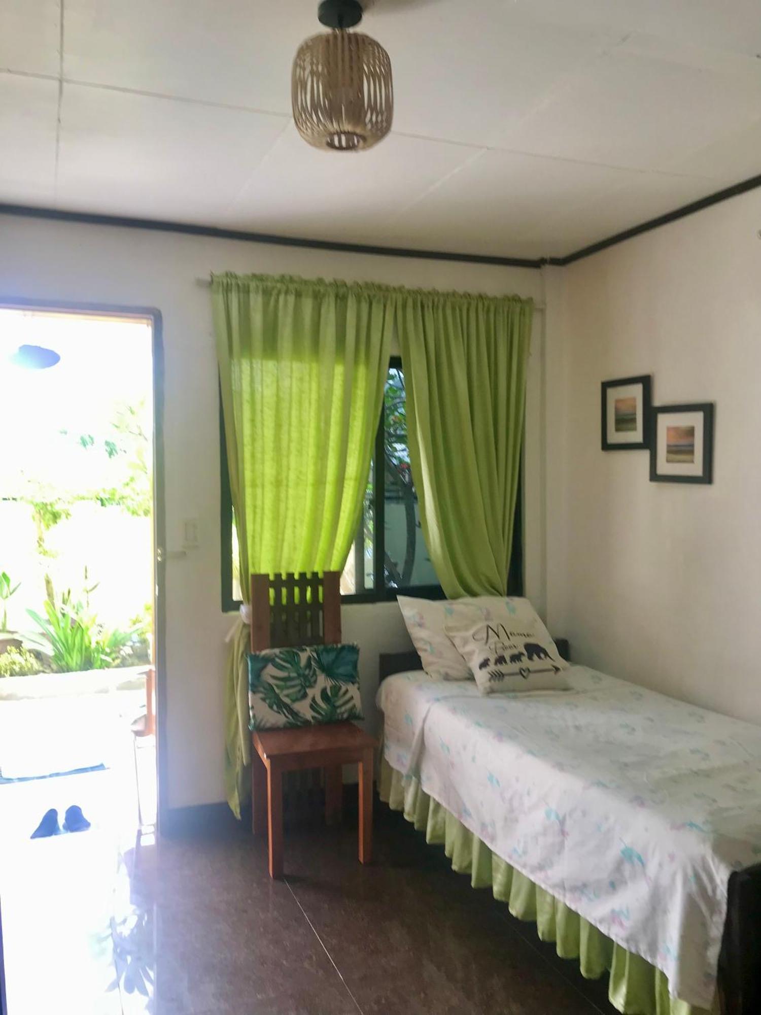 Panagsama Holiday Cottage Moalboal Exterior photo